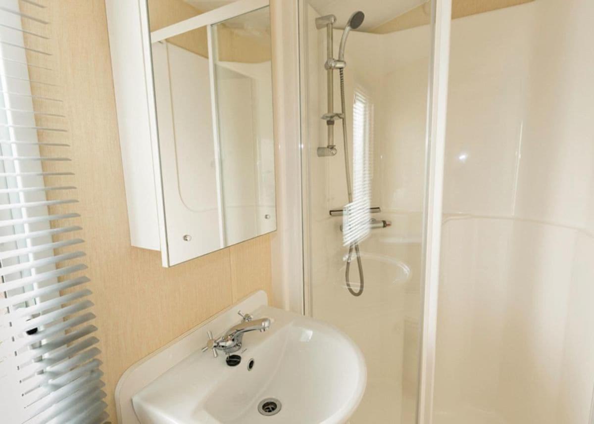 Fishguard Bay Resort Llanllawer 외부 사진