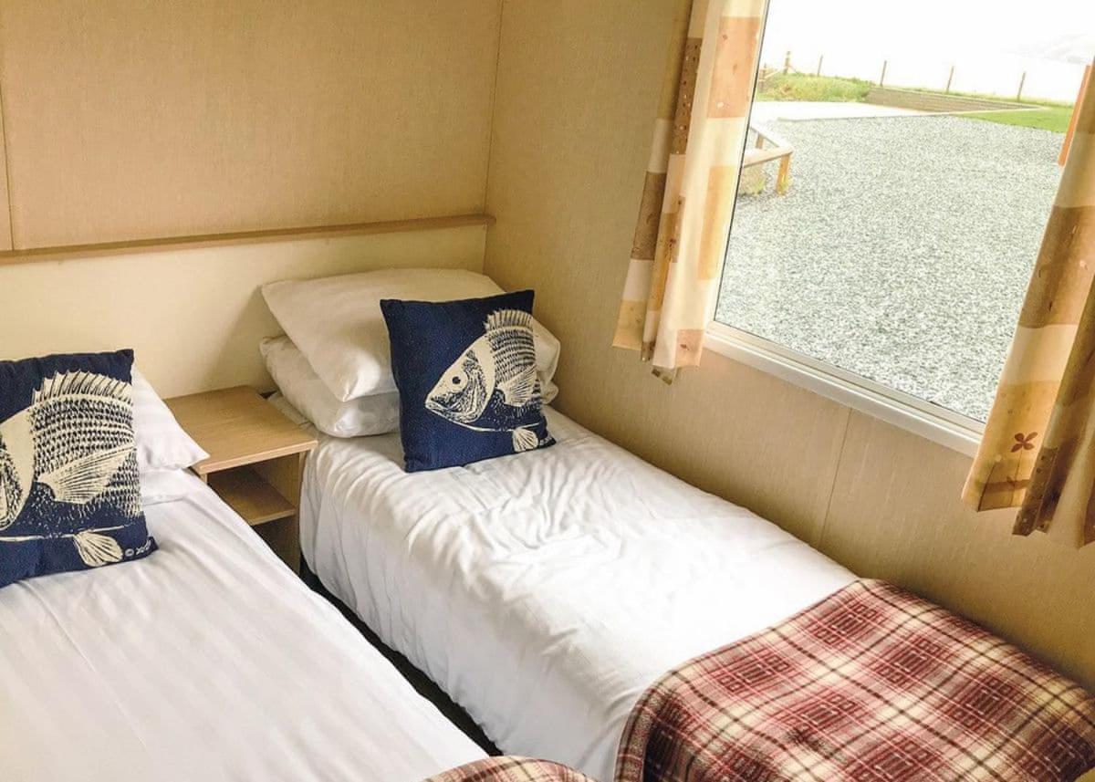 Fishguard Bay Resort Llanllawer 외부 사진