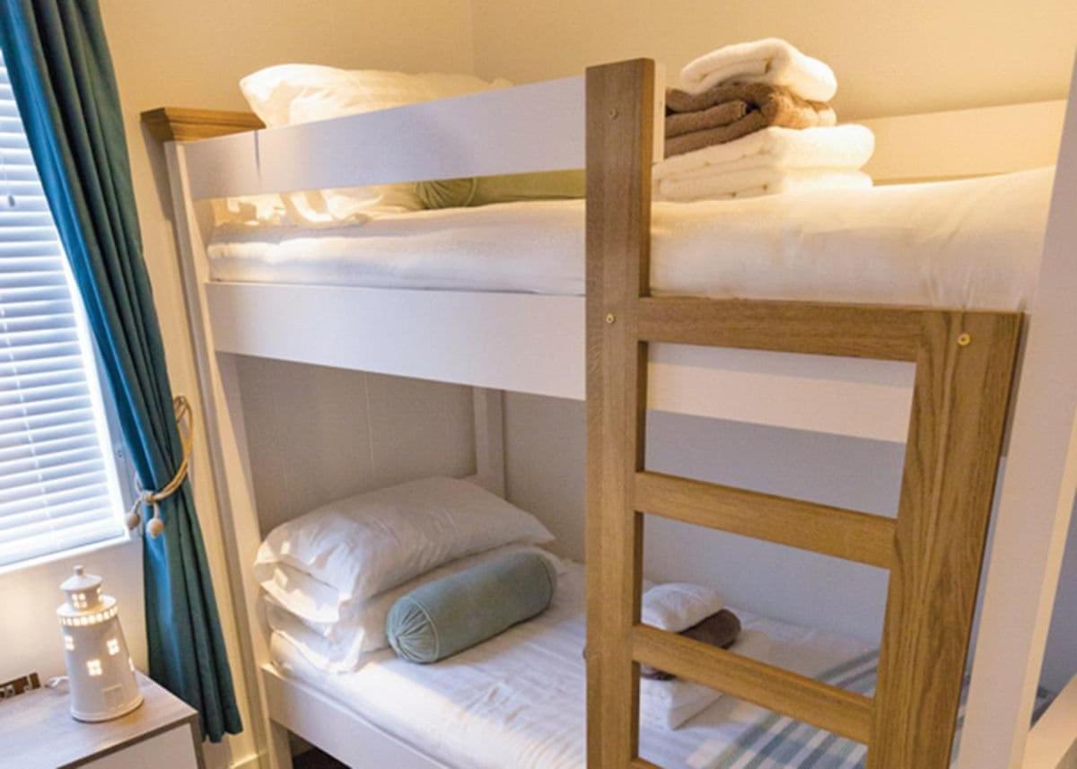 Fishguard Bay Resort Llanllawer 외부 사진