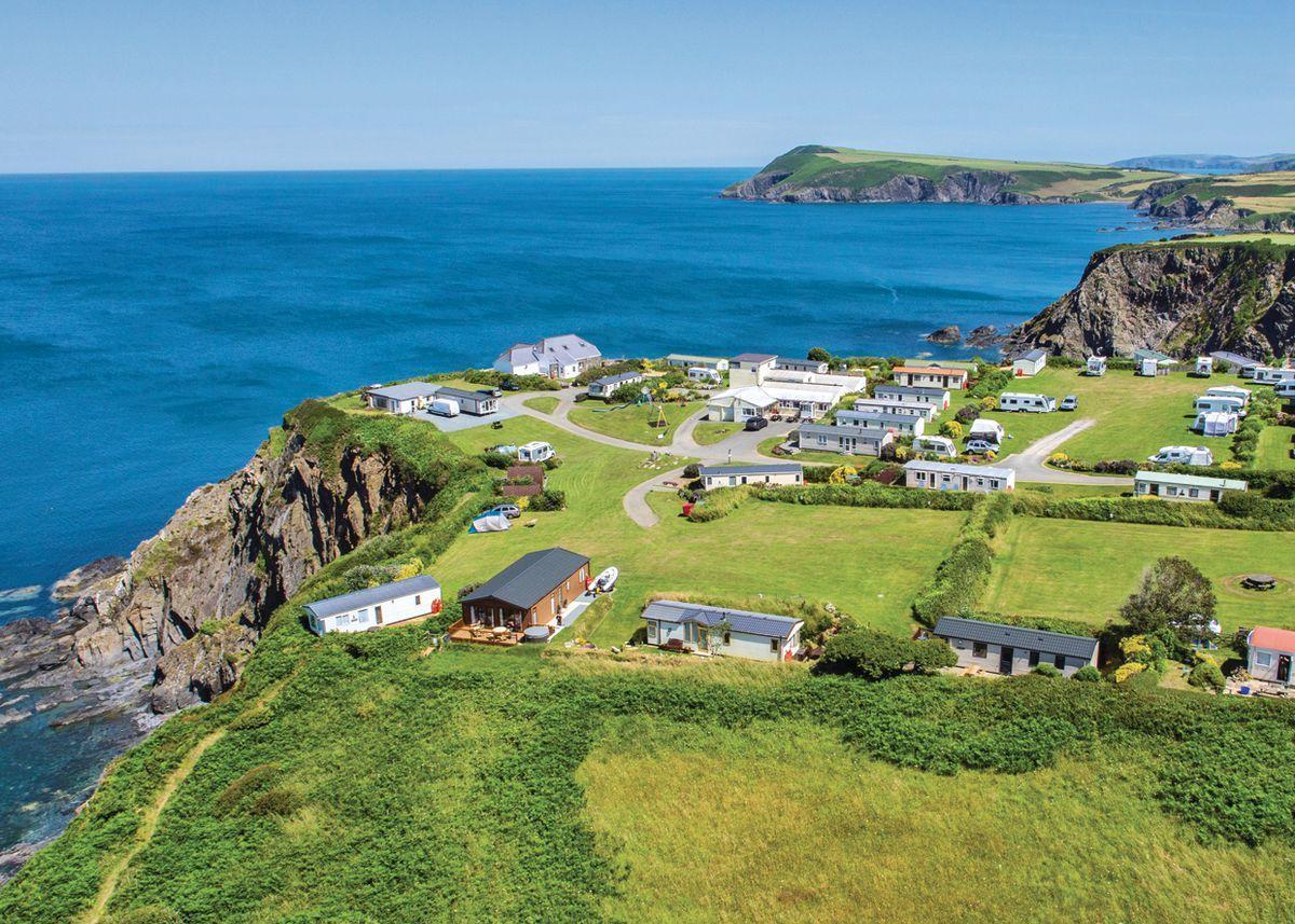 Fishguard Bay Resort Llanllawer 외부 사진